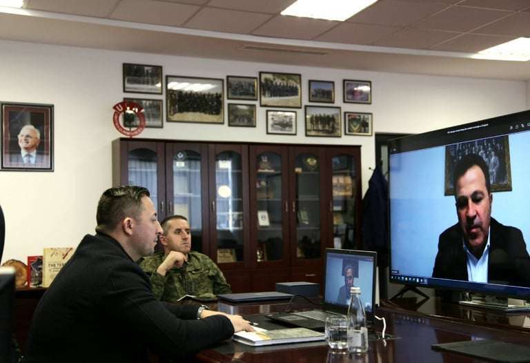 Mehaj flet me homologët nga Shqipëria e Maqedonia V. për sigurinë