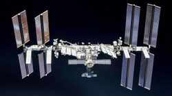 Rusët do ta kthejnë astronautin amerikan në Tokë pavarësisht luftës