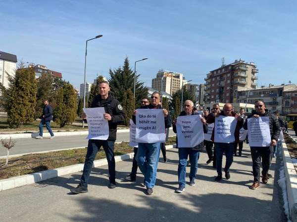 Banorët kërkojnë nga MMPHI të mos ta shfuqizojë Planin Rregullues për “Kalabrinë”
