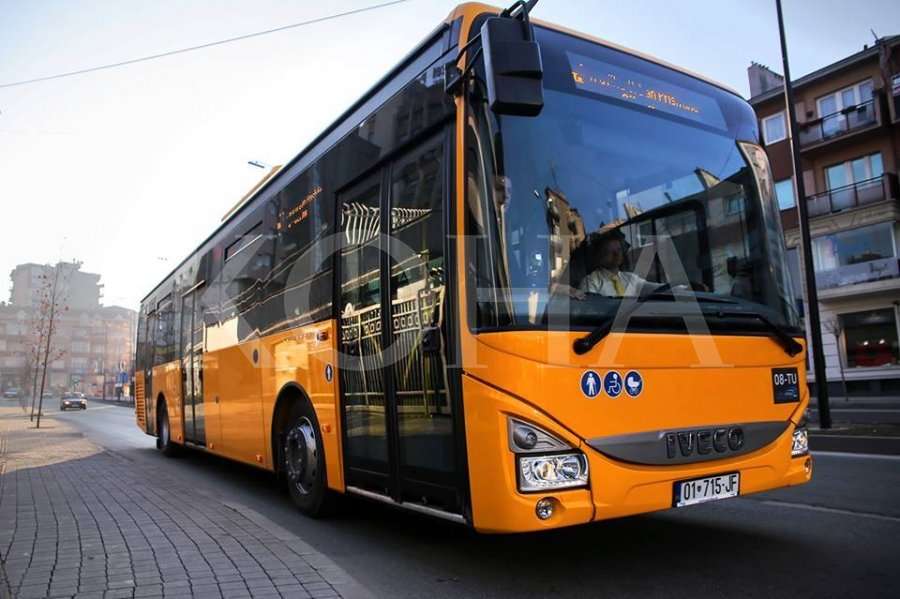 Policia, zjarrfikësit dhe nxënësit e shkollave fillore lirohen nga pagesa në Trafikun Urban