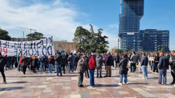 Qytetarët e Shqipërisë protestojnë edhe sot kundër ngritjes së çmimeve