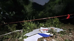 Asnjë i mbijetuar nga rënia e avionit me 132 persona në Kinë