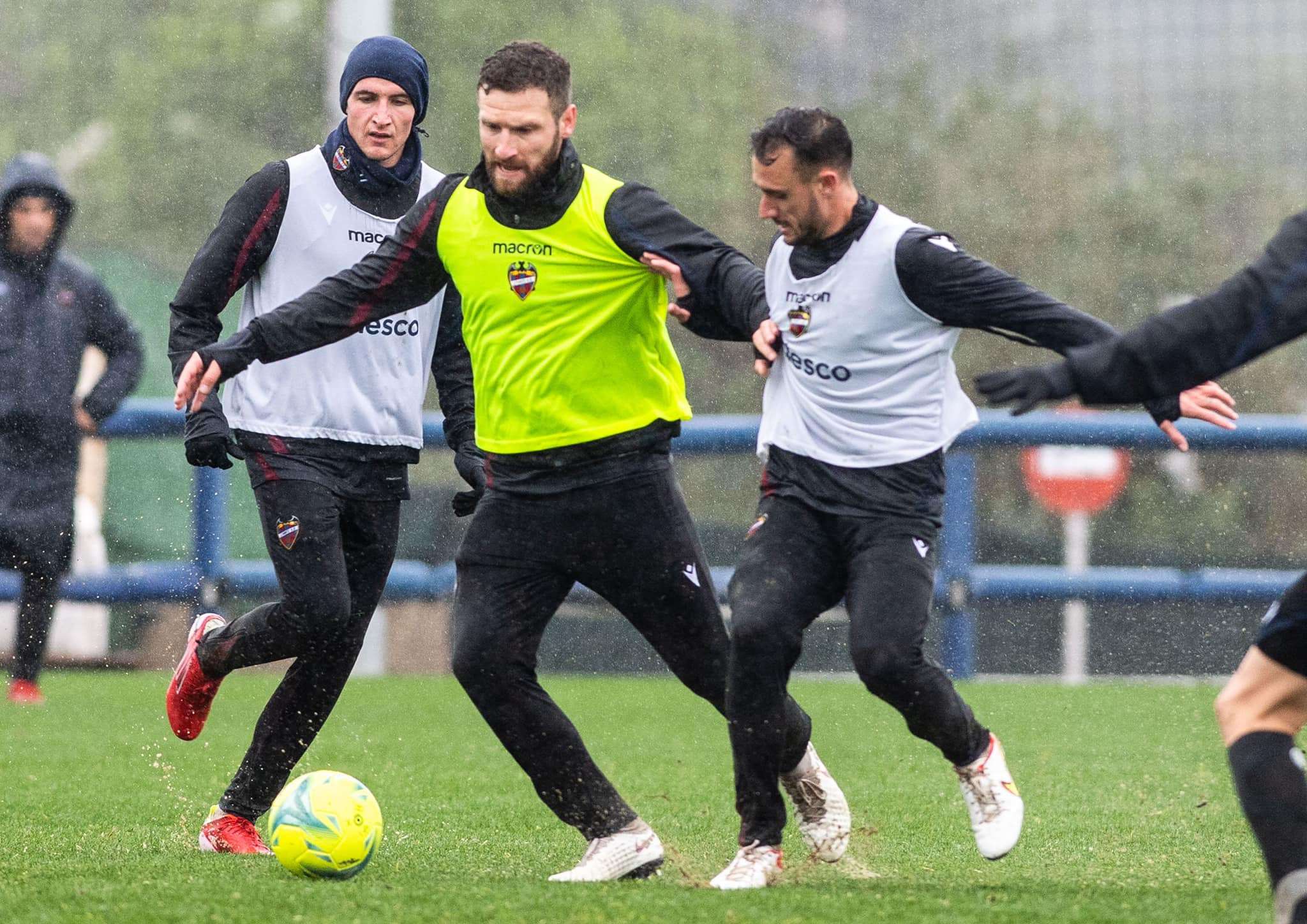 Mustafi kthehet në stërvitje, i gatshëm për ta ndihmuar Levanten