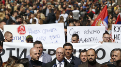 Marsh proteste në veri pas moslejimit të zgjedhjeve serbe