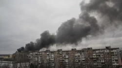 Mbi 900 civilë të vrarë rreth Kievit, sulmet vazhdojnë edhe në Lviv