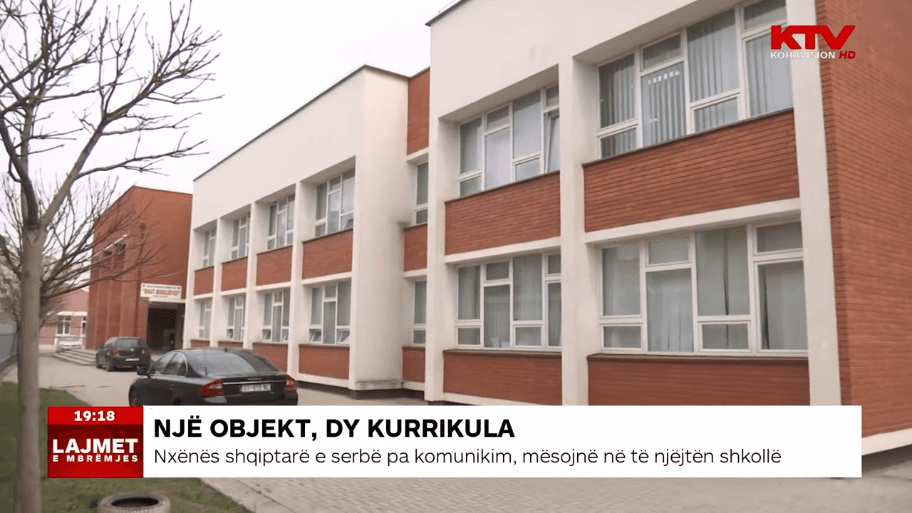 Nxënës shqiptarë e serbë pa komunikim edhe pse mësojnë në të njëjtën shkollë