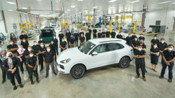 Porsche e parë e prodhuar jashtë Evropës