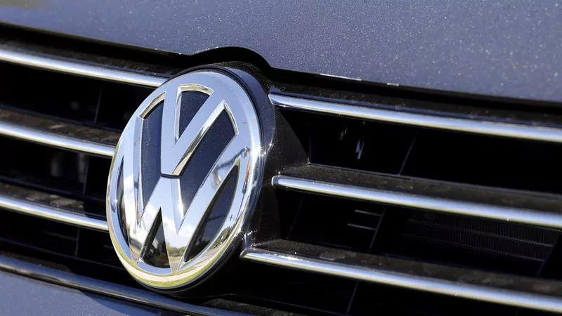 VW-ja do të tërheqë nga tregu mbi 100 mijë vetura