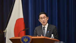 Rusia i vendos sanksione kryeministrit të Japonisë