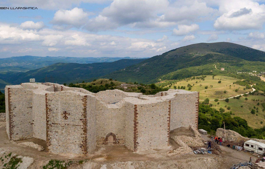 Kalaja e Novobërdës - kontrabandimi me artefakte