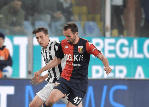 Genoa mposht Juventusin, shpreson të mbesë në Serie A 