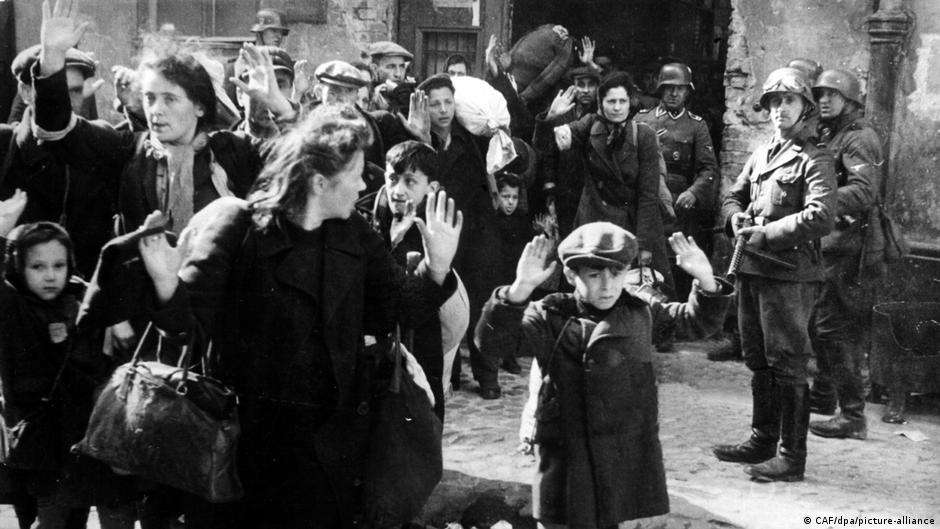 Hebrenjtë në kohën e Nazistëve