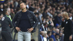 Evertoni, Leedsi e Burnley në luftë për mbijetesë në Premier League