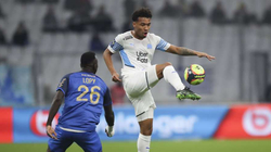 Aston Villa insiston për Kamaran