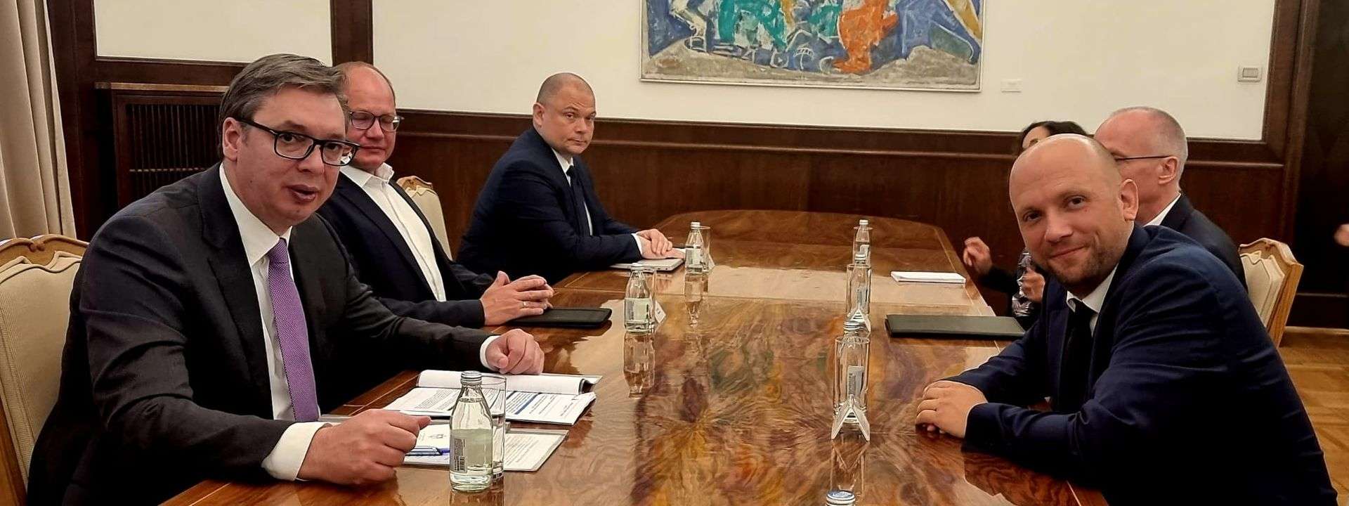 Takimi i Aleksandar Vucicit me Manuel Sarrazinin