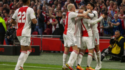 Ajaxi fiton titullin e 36-të në Holandë