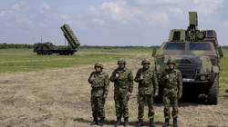 Marrëveshjet e Serbisë për armët tregojnë se ajo po anon nga Rusia dhe drejt Kinës