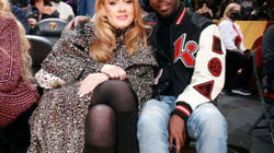 Adele poston fotografi me të dashurin