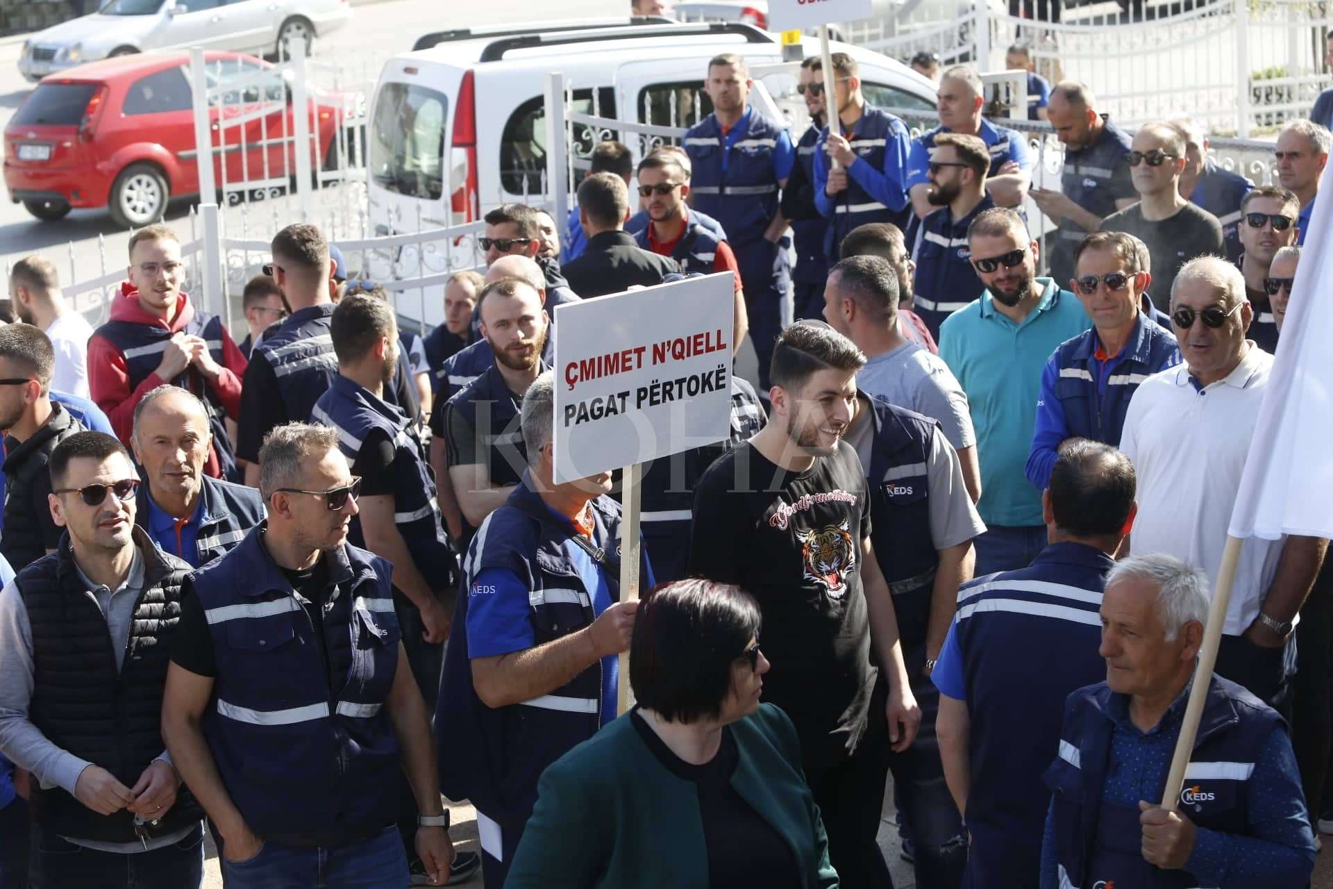 Greva e punonjësve të KEDS-it 