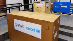 UNICEF-i i dhuron Kosovës 270 frigoriferë dhe ngrirës për vaksinat anti-COVID