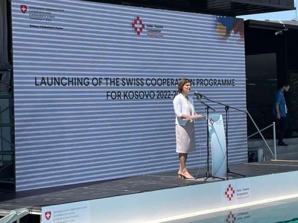 Zvicra mbështet Kosovën me 86 milionë euro