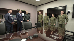 Kurti viziton ushtarët e FSK-së që po trajnohen në Iowa të SHBA-së