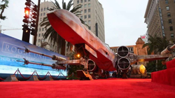 Hollywoodi synon të grumbullojë 9 milionë dollarë nga shitja e rekuizitave