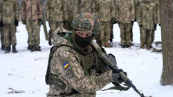 Europoli për furnizimin e Ukrainës me armë: Të evitohen situatat si në Ballkan