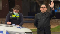 “Kim Jong-un” shfaqet në Australi, e ndalon policia