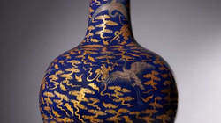 Vazoja kineze e periudhës Qianlong shitet për 1.7 milionë euro
