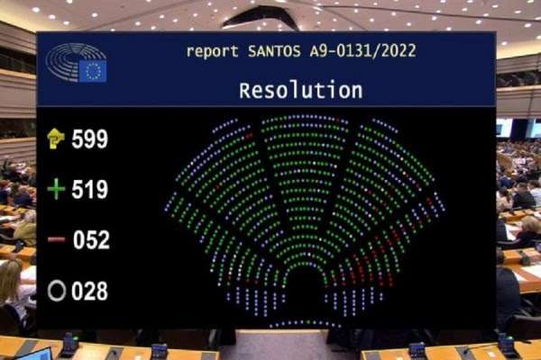 PE-ja miraton raportin për Shqipërinë, Santos: Koha për të avancuar në negociata