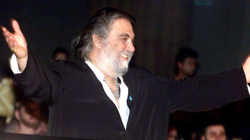 Vdiq kompozitori i famshëm grek, Vangelis