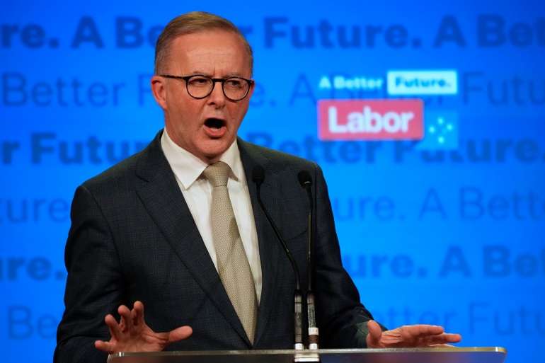 Udhëheqësi i ri i Australisë sinjalizon ndryshimin e politikës klimatike