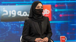 Talebanët detyrojnë prezantueset të mbulojnë fytyrën