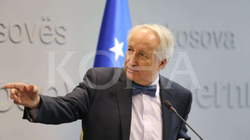 Ministri Latifi deputetëve: Shkoni në Psikiatri