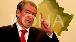 Sali Berisha rizgjidhet kryetar i PD-së