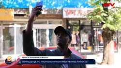 Somalezi që po promovon Prishtinën përmes TikTok-ut