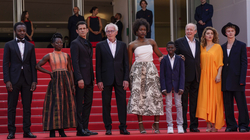 Alban Ukaj dhe ekipi i filmit “Tori and Lokita” e shënuan premierën në Cannes
