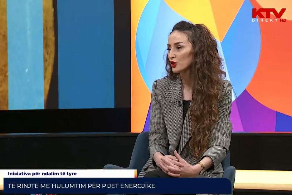 Të rinjtë me hulumtim për pijet energjike