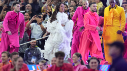 Camila Cabello i quan të pasjellshëm fansat e Liverpoolit dhe Real Madridit