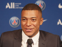 Kylian Mbappe - PSG