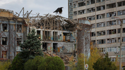Rusia u kërkon banorëve të Khersonit të evakuohen, thotë se Ukraina po përgatit sulm
