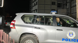 Policia ndalon burrin e njërës prej infermiereve të “Orendas” i cili kërkonte informacione për të