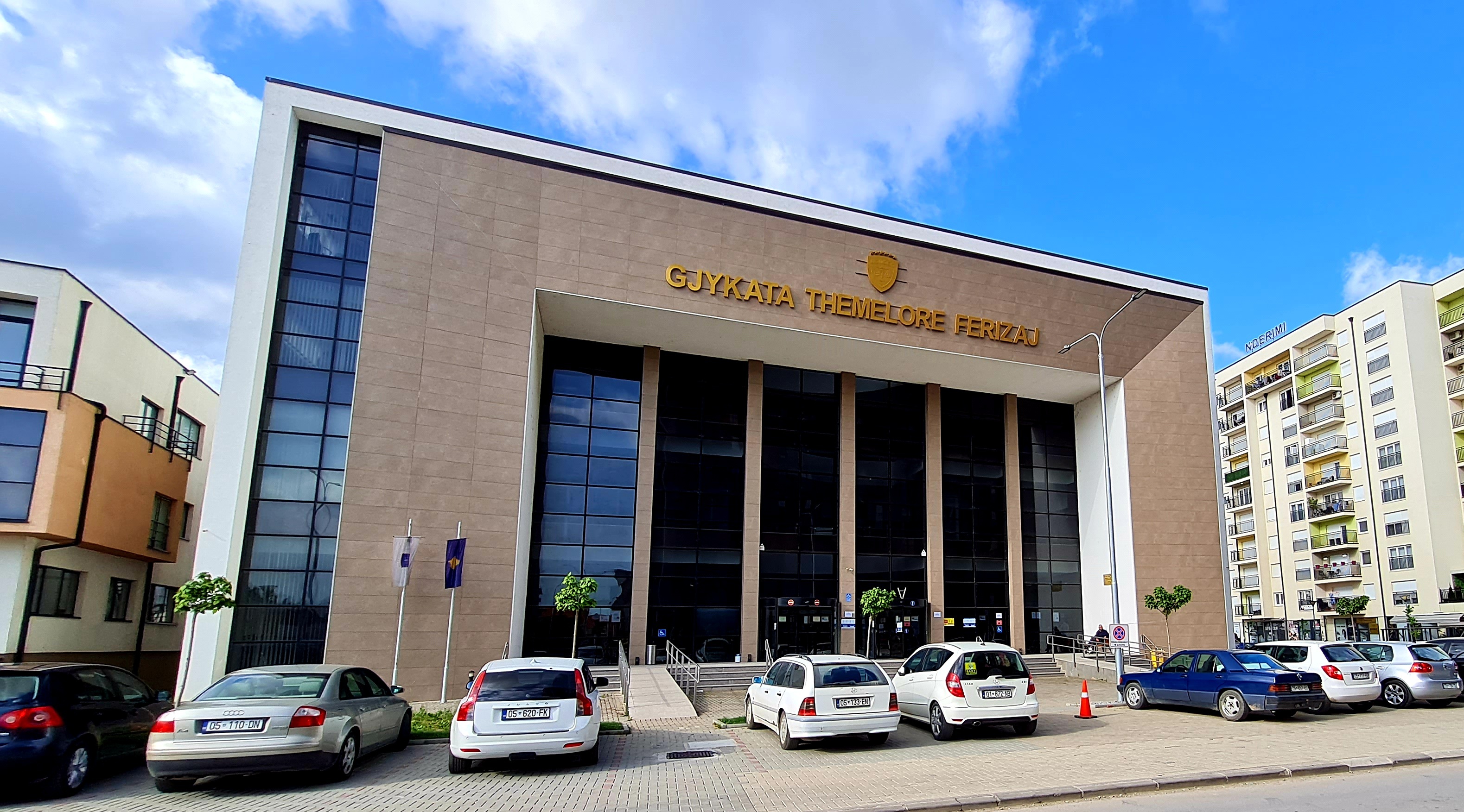 Një muaj paraburgim personit që shkaktoi aksident me fatalitet në Ferizaj