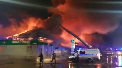 Zjarr në një klub nate në Rusi, 15 të vdekur