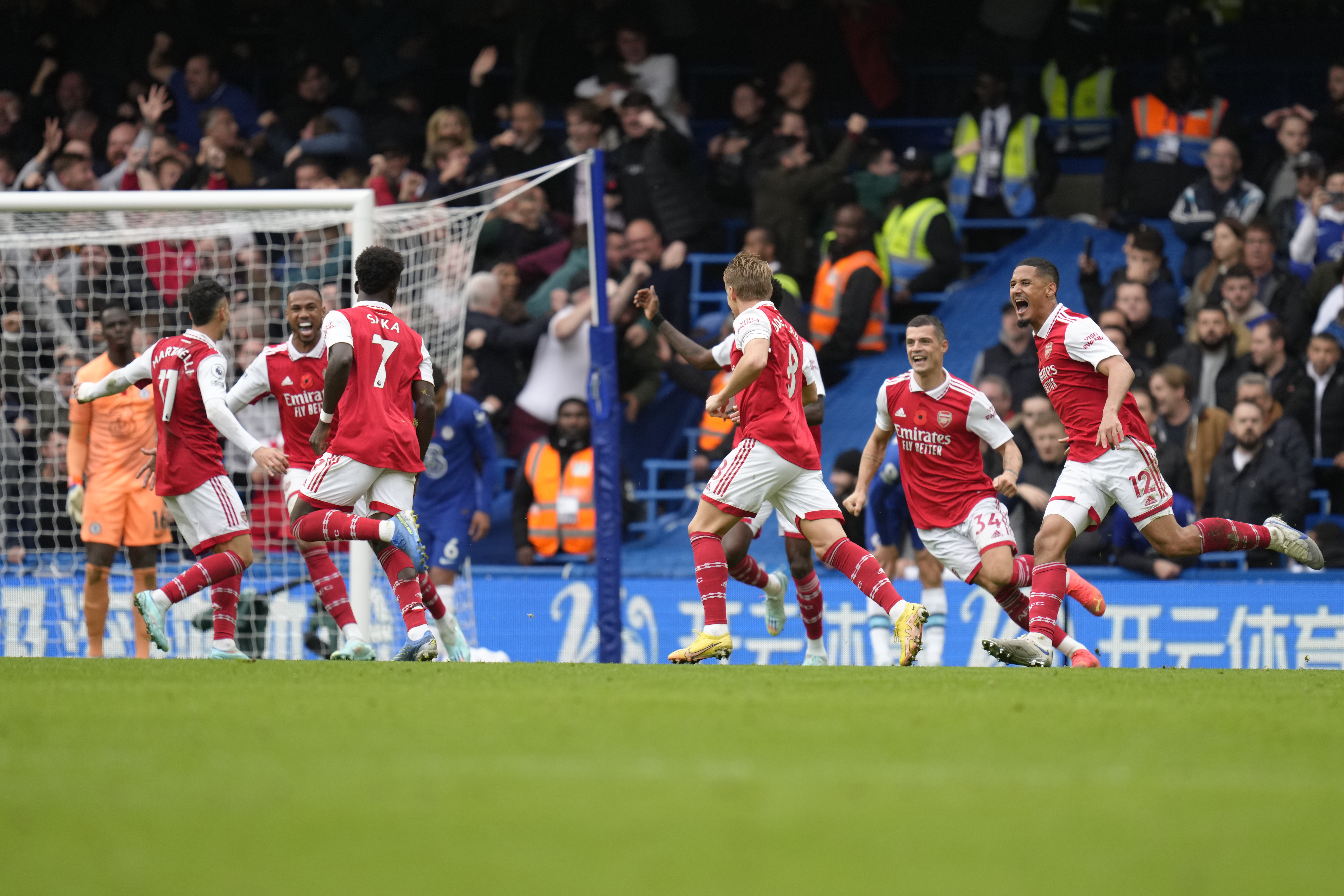 Festa e futbollsiteve te Arsenalit ne ndeshjen ndaj Chelseat