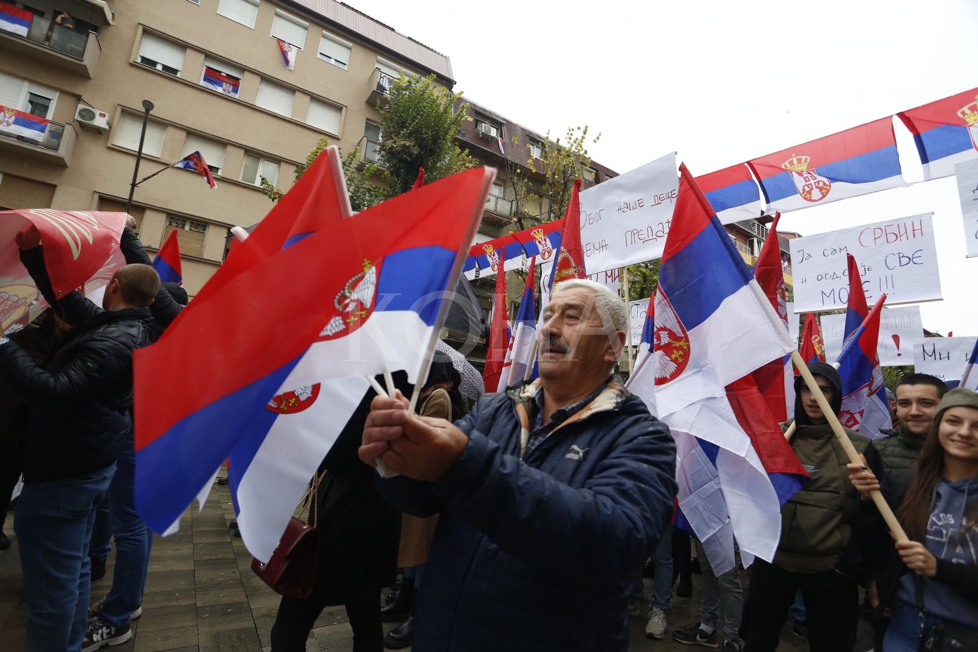 Këshilltari amerikan bisedon me Kurtin se si të shmanget “përshkallëzimi i mëtejmë”