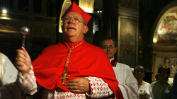 Kardinali francez rrëfen publikisht se abuzoi seksualisht me një të mitur