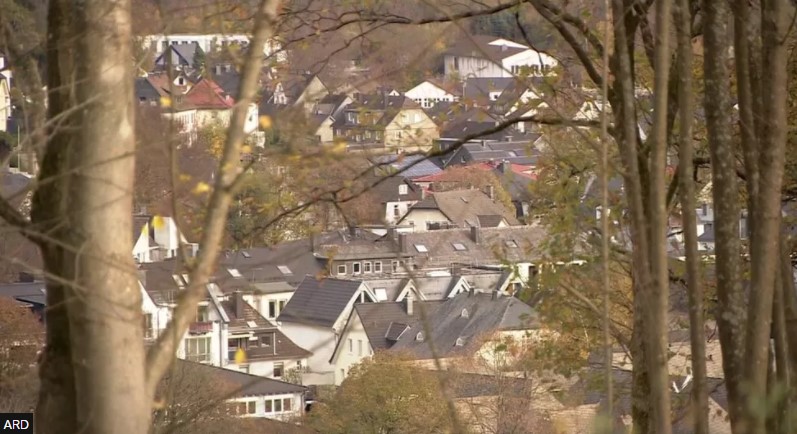 Një vajzë në Gjermani ishte mbajtur mbyllur për shtatë vjet, autoritetet nisin hetimet