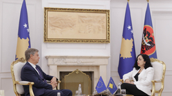 Osmani pret në takim shefin e EULEX-it, flasin për zhvillimet në veri